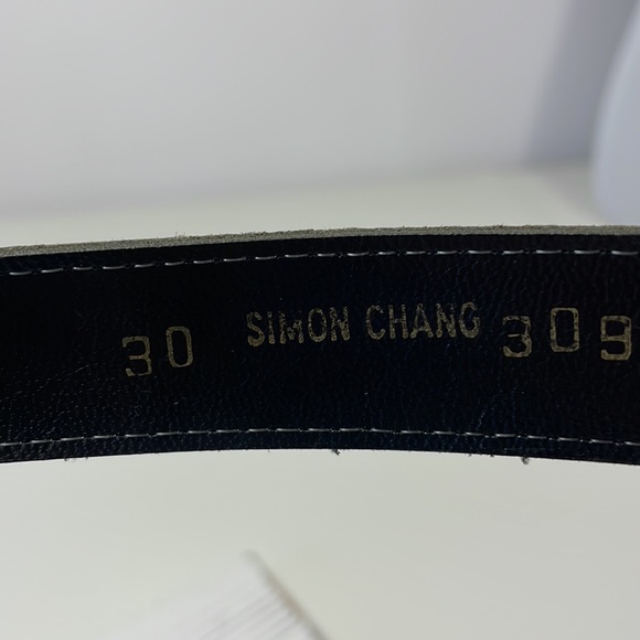 Simon Chang green suede leather belt, Size 30, Small - Picture 3 of 6